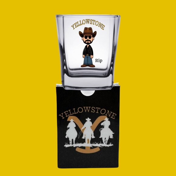 FAMOUS TV Shows/PEANUTS Character Mashup Shot Glass Set/Gift Box - Picture 10 of 16